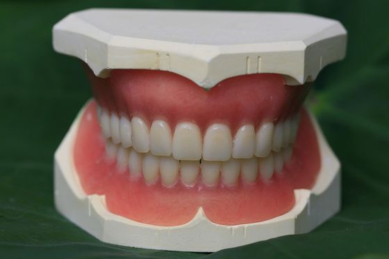 دندان مصنوعی فوری ISO13485 پروتز اکریلیک جزئی