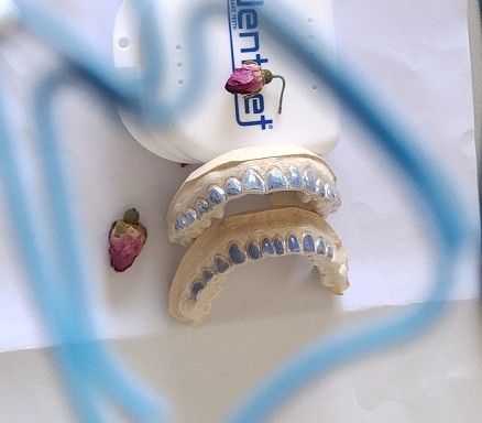 سینی سفید کننده سفارشی ISO13485 برای دندانهای سفید کننده